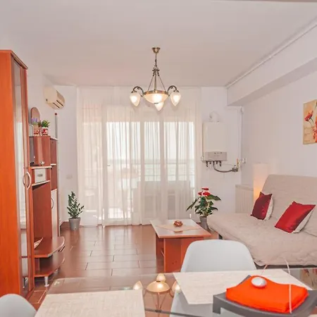 Mira Apartment Mamaia